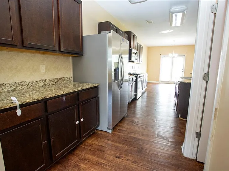 141 Westin Way — Photo 21