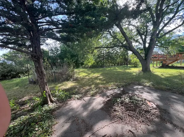 702 Crystal St #702, Ames, IA 50010