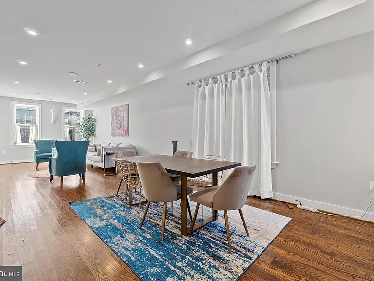 417 Randolph St NW #2 — Photo 8