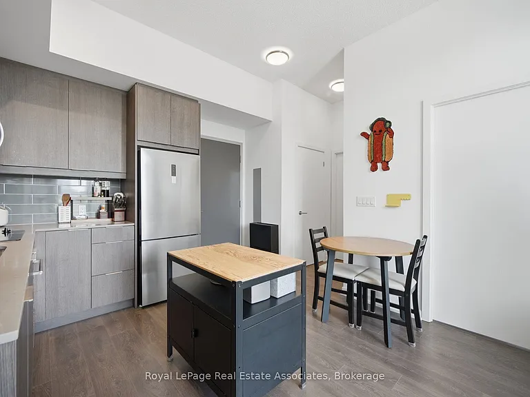 32 Forest Manor Rd #207 — Photo 10