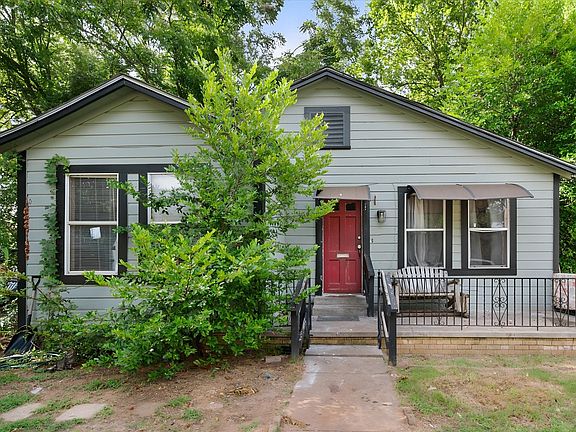 2nd image of 712 Dye St