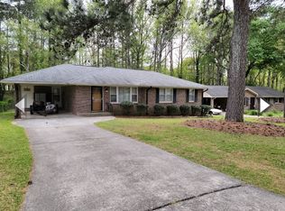 2965 Bobolink Dr, Rex, GA 30273