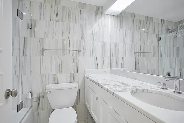 Rented by Compass | media 7