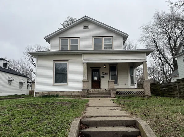 1220 N Robberson Avenue, Springfield, MO 65802