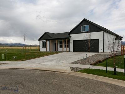 807 Gibson Cir, Livingston, MT, 59047