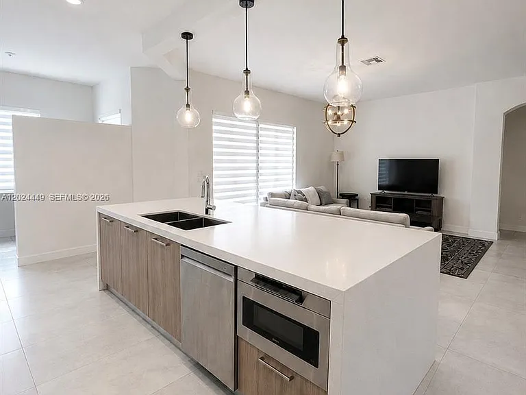 4486 W Whitewater Ave — Photo 3