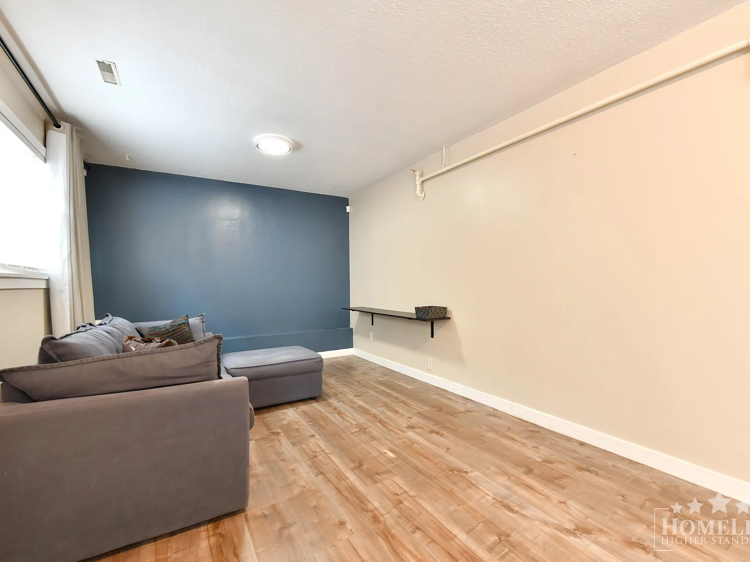 20844 Douglas Cres Langley — Photo 2