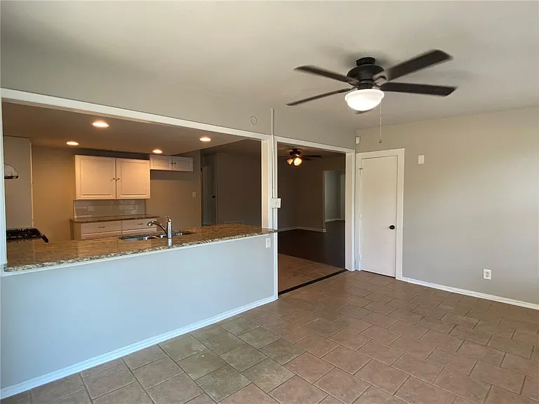 7000 Bryn Mawr Cv — Photo 9