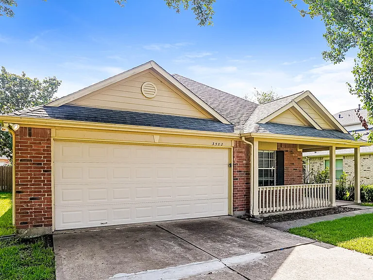 3502 Wheatmeadow Ln — Photo 3