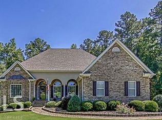 150 Lake Park Ct, Sharpsburg, GA 30277