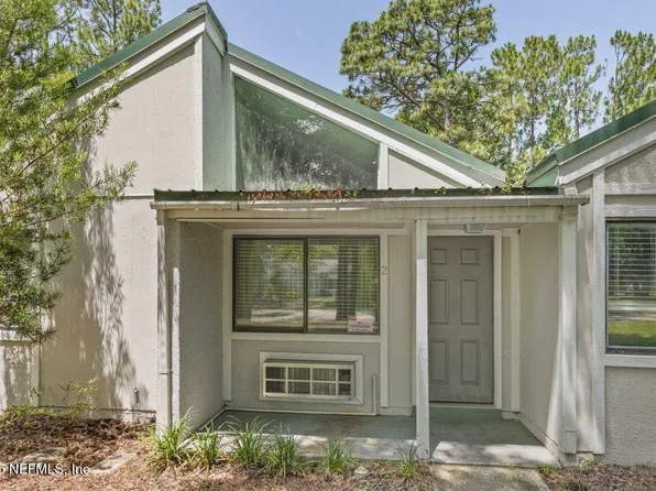 8210 SAN JOSE MANOR Drive E, Jacksonville, FL 32217