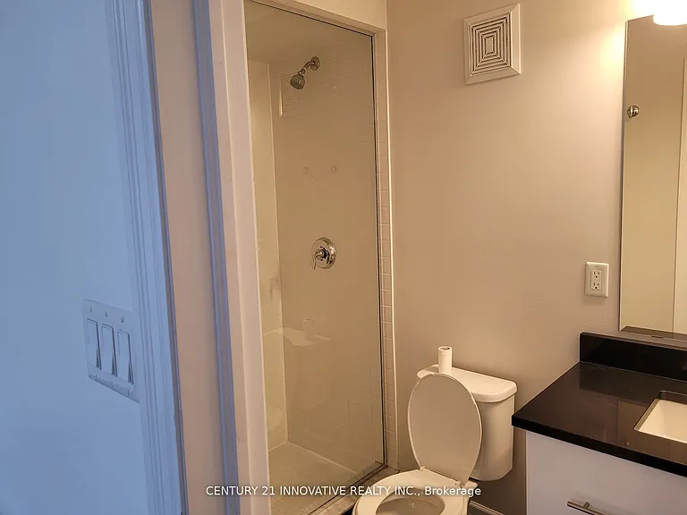 70 Plains Rd W #38 — Photo 15