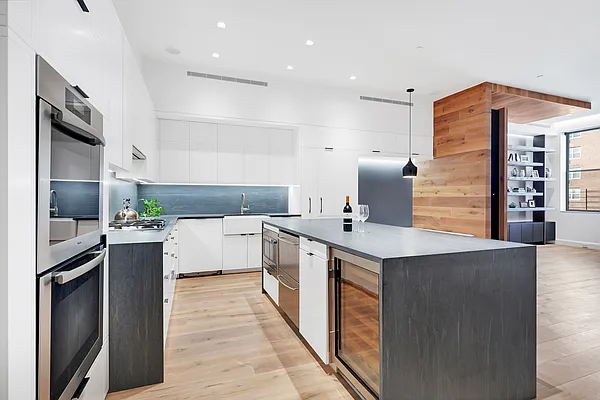 Sold by Cooper & Cooper Real Estate | media 4