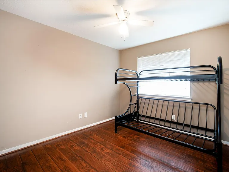17219 Lilac Vale Ct — Photo 25