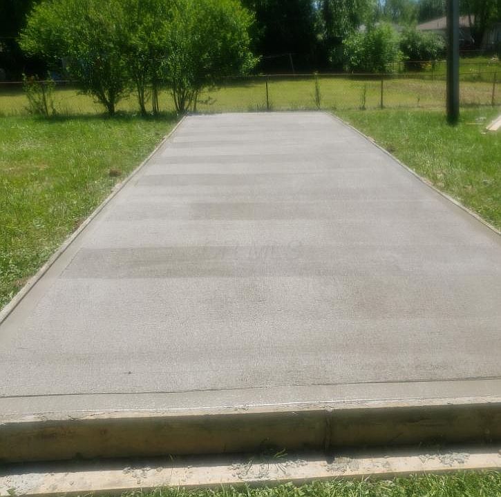 1st image of 3555 Clearwater Dr