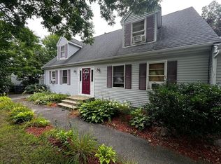 7 Gervais Way, Methuen, MA 01844