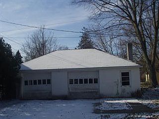 2nd image of 280 E 2nd St