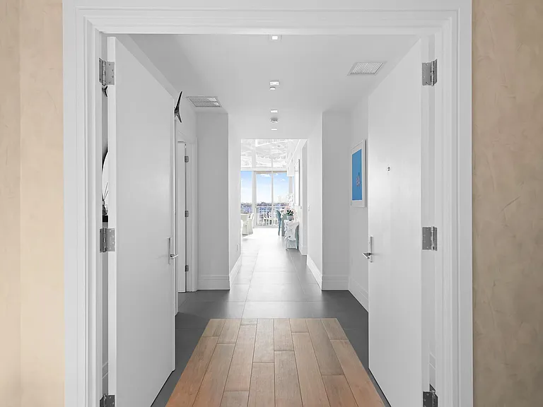 701 N Fort Lauderdale Beach Blvd #605 — Photo 32