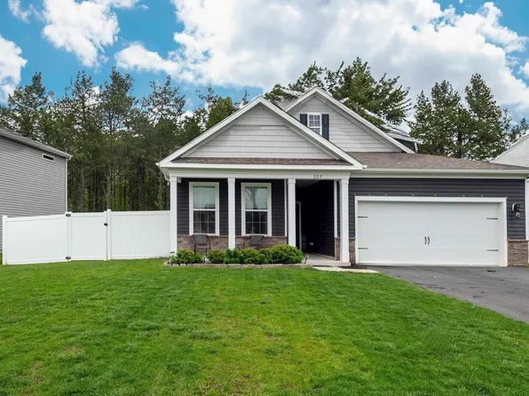 227 Crystal Lake Dr, Egg Harbor Township, NJ 08234