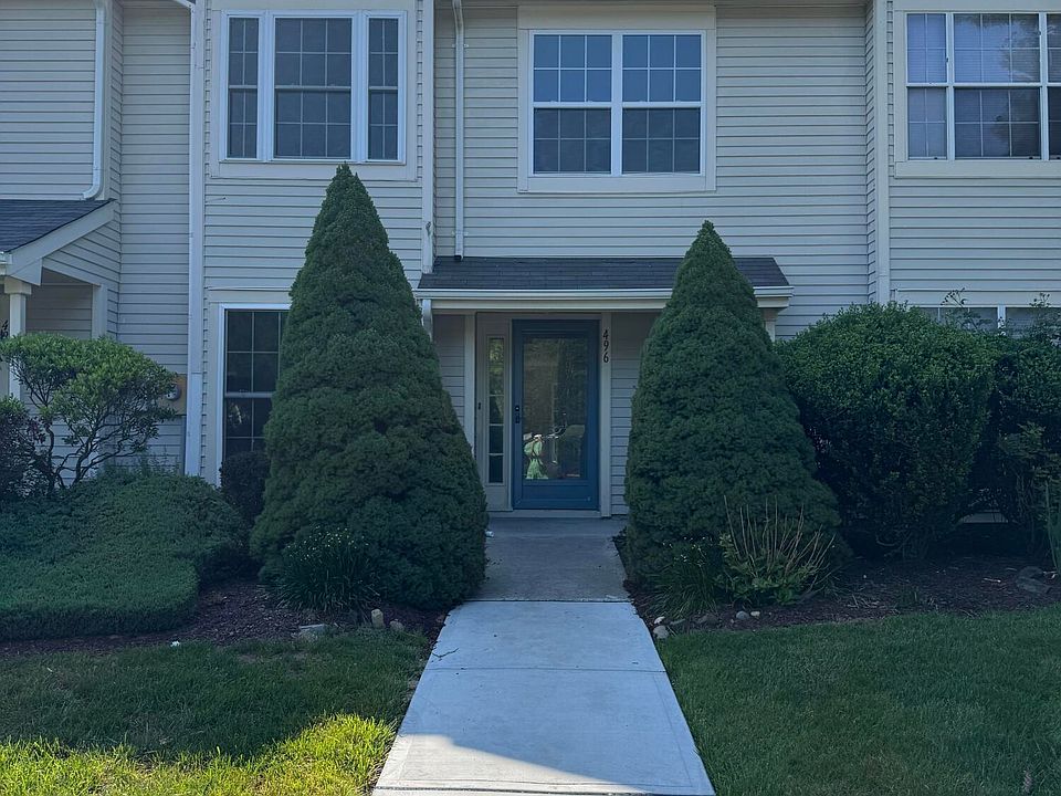 1st image of 496 Cottonwood Court
