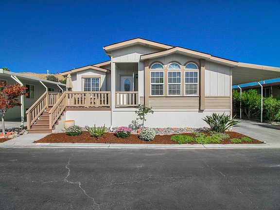 2nd image of 288 Chateau La Salle Dr #288