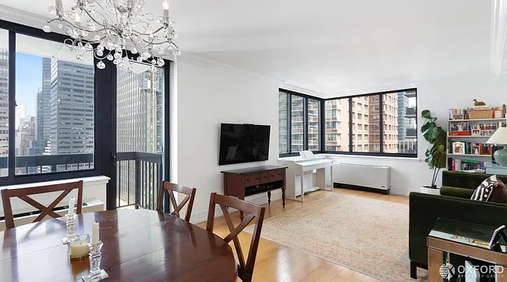 Rented by Oxford Property Group | media 13