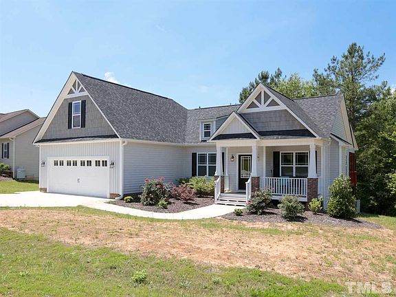 2nd image of 45 Pamela Ln