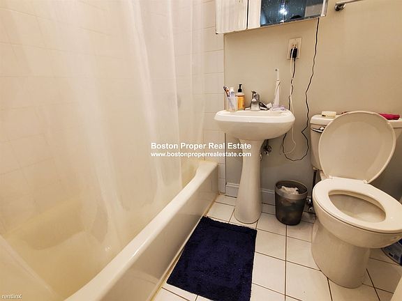 6-12 Blackwood St. #122 Boston - Back Bay Unit Photo 4 (2)