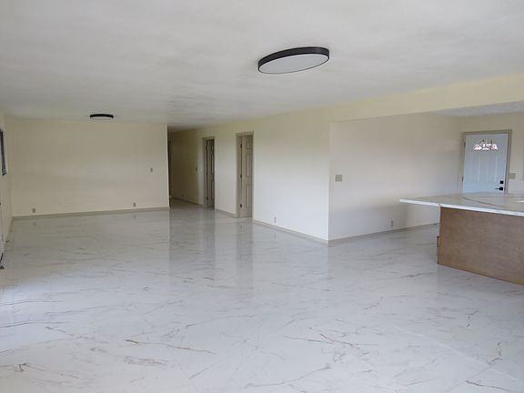 4th image of 127A Kanoelani St