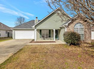 344 Summerchase Dr, Calera, AL 35040
