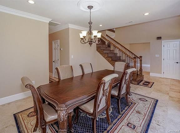 4th image of 107 Chandeleur Dr