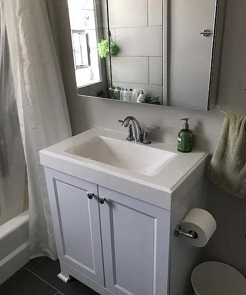 809 University Ave NE #2 — Photo 7