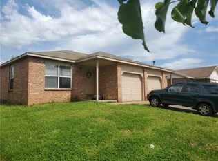 2476 W Mary Dr, Fayetteville, AR 72704