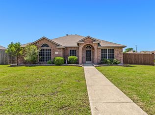 7202 Maplewood Dr, Rowlett, TX 75089