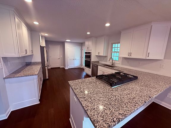 5th image of 119 Hochstrasser Rd