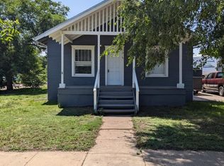 902 N Pershing Ave, Liberal, KS 67901