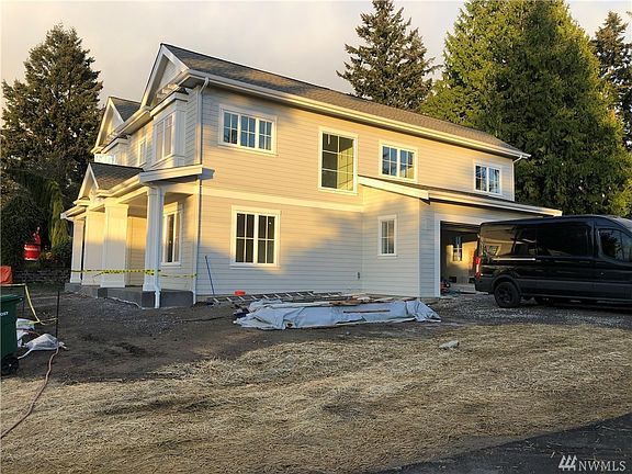 Side-load garage.