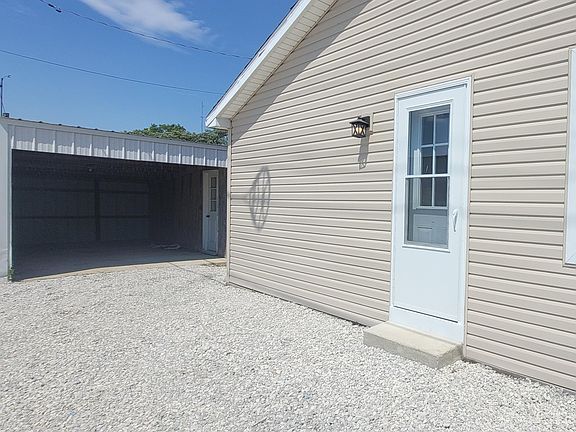3rd image of 637 Hierholzer St