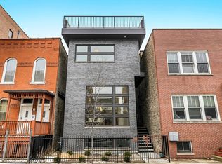 1809 W Race Ave, Chicago, IL 60622