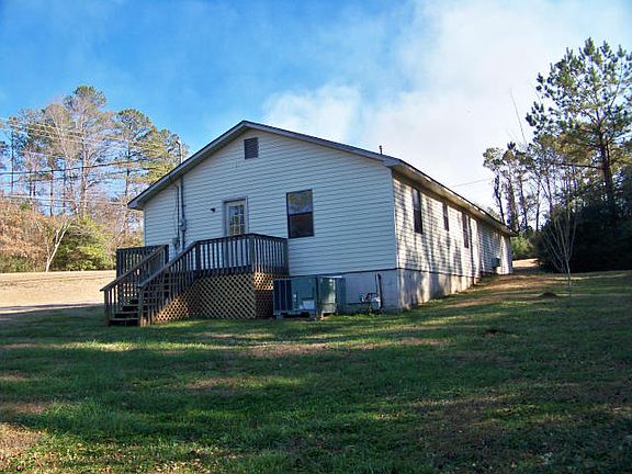 3rd image of 1540 E. South St.