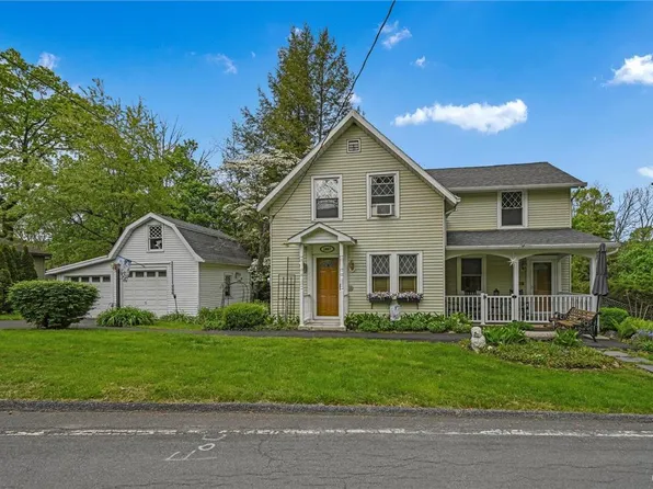 1007 Neffs Laurys Rd N, Laurys Station, PA 18059