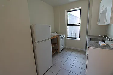 Rented by E and G Realty Group