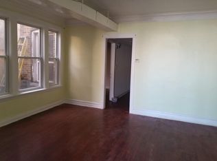 2815 W 63rd St #2, Chicago, IL 60629