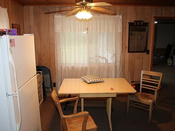3rd image of 730 Elder Rd