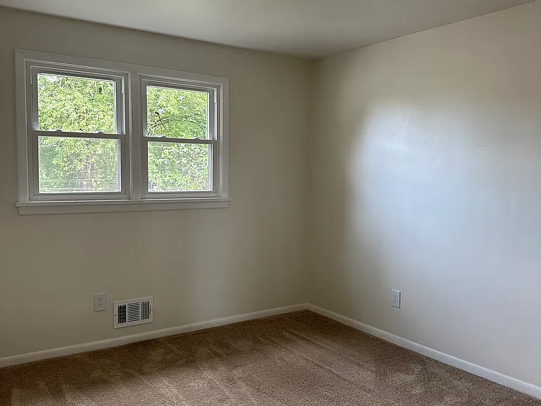 101 Harbor View Ter — Photo 13