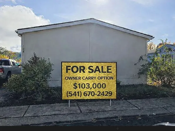 226 Owyhee Ln #46, Roseburg, OR 97471