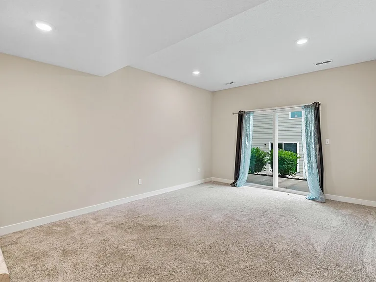4000 W Worley St #2 — Photo 23