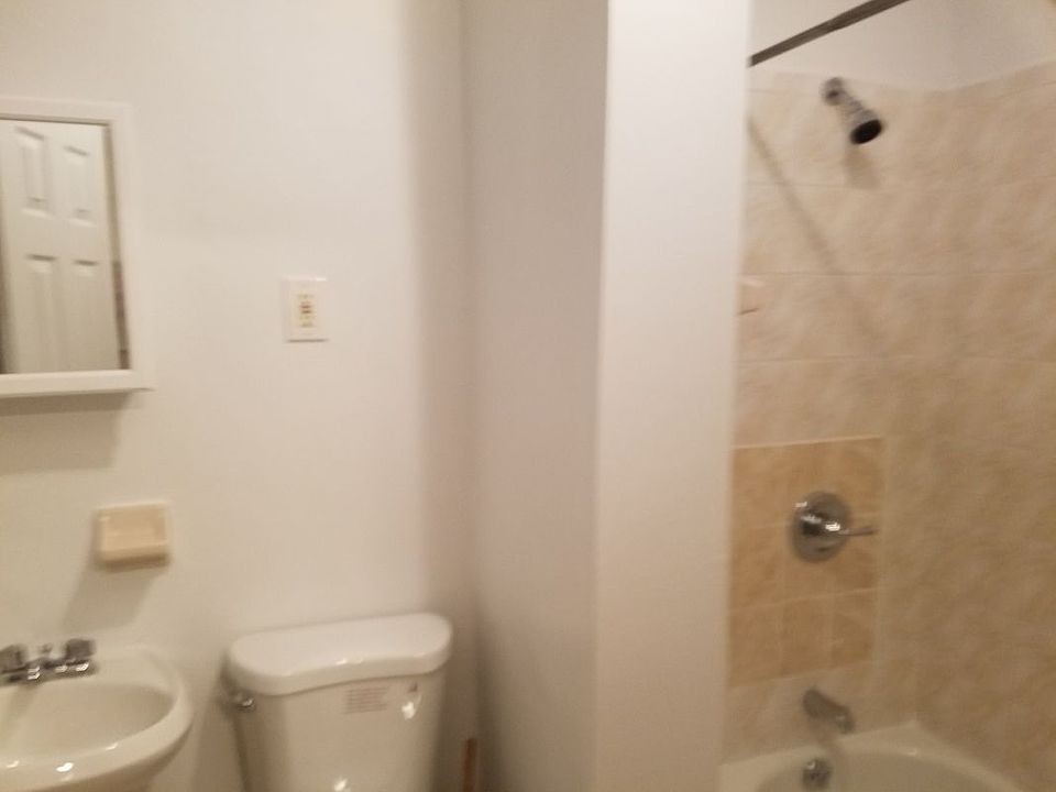 1st image of 232 E 81st St APT 5D