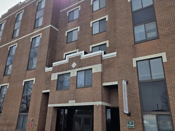 20-30 Daniels St #607, Malden, MA 02148