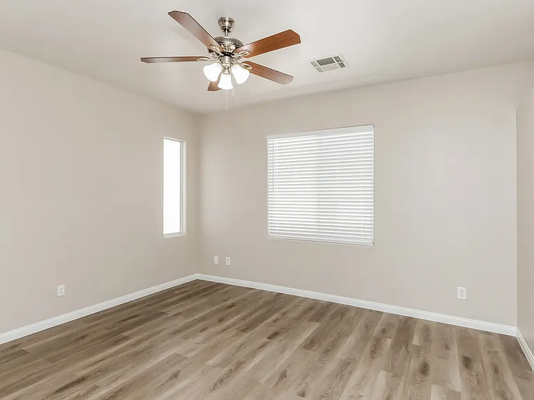 8616 Nature Scene Dr — Photo 10